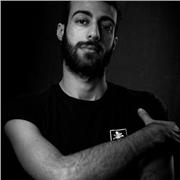 Laureato in fotografia